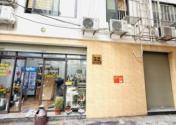 Era Apartment Thinh Hao